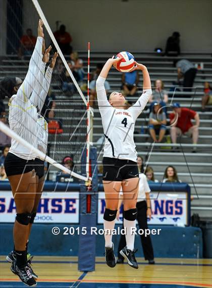Thumbnail 2 in Texas vs Garland (Garland ISD Volleyball Tournament) photogallery.