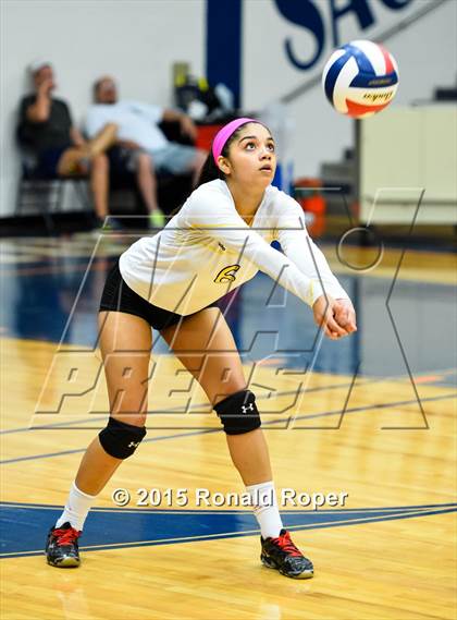 Thumbnail 3 in Texas vs Garland (Garland ISD Volleyball Tournament) photogallery.