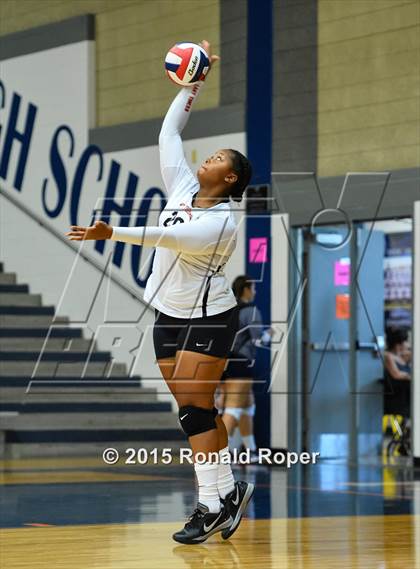 Thumbnail 1 in Texas vs Garland (Garland ISD Volleyball Tournament) photogallery.