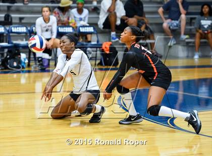 Thumbnail 1 in Texas vs Garland (Garland ISD Volleyball Tournament) photogallery.