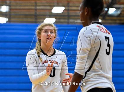 Thumbnail 2 in Texas vs Garland (Garland ISD Volleyball Tournament) photogallery.