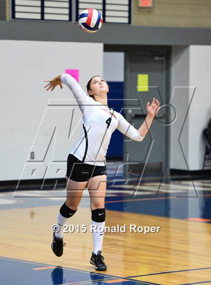 Thumbnail 2 in Texas vs Garland (Garland ISD Volleyball Tournament) photogallery.