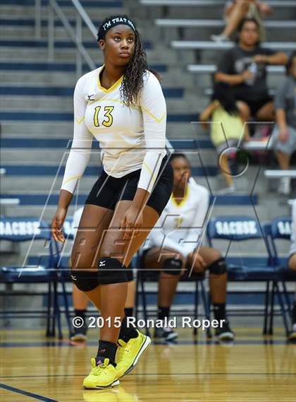 Thumbnail 1 in Texas vs Garland (Garland ISD Volleyball Tournament) photogallery.