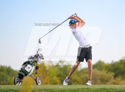 Thumbnail 2 in CHSAA 3A State Championship - Day 1 photogallery.