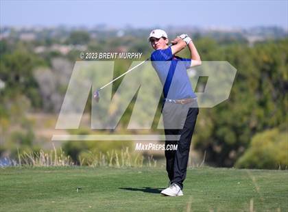 Thumbnail 1 in CHSAA 3A State Championship - Day 1 photogallery.