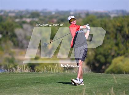 Thumbnail 2 in CHSAA 3A State Championship - Day 1 photogallery.