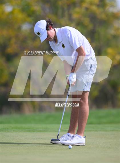 Thumbnail 3 in CHSAA 3A State Championship - Day 1 photogallery.