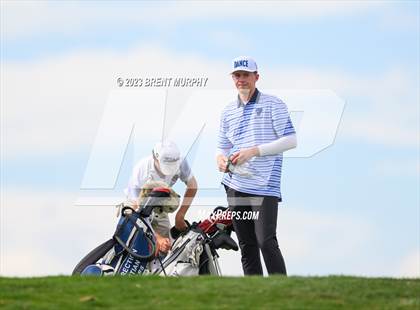 Thumbnail 2 in CHSAA 3A State Championship - Day 1 photogallery.