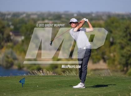 Thumbnail 3 in CHSAA 3A State Championship - Day 1 photogallery.