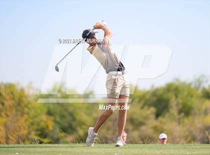 Thumbnail 2 in CHSAA 3A State Championship - Day 1 photogallery.