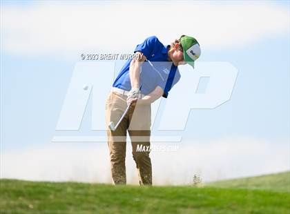 Thumbnail 1 in CHSAA 3A State Championship - Day 1 photogallery.
