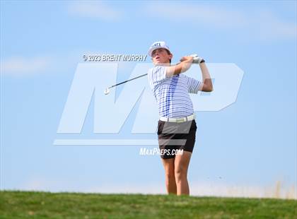 Thumbnail 1 in CHSAA 3A State Championship - Day 1 photogallery.