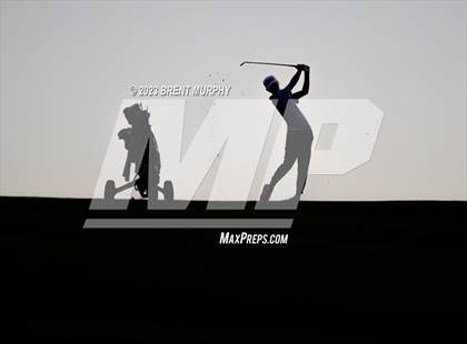 Thumbnail 1 in CHSAA 3A State Championship - Day 1 photogallery.