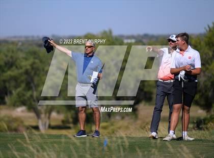 Thumbnail 1 in CHSAA 3A State Championship - Day 1 photogallery.