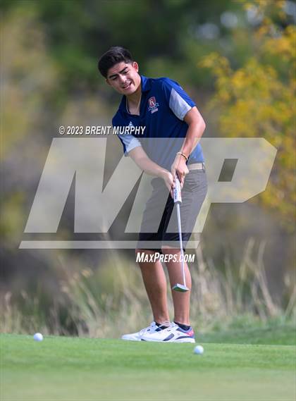 Thumbnail 2 in CHSAA 3A State Championship - Day 1 photogallery.