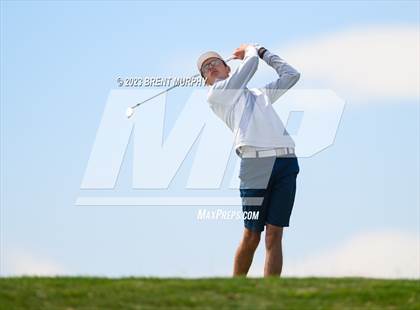 Thumbnail 3 in CHSAA 3A State Championship - Day 1 photogallery.