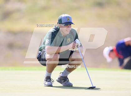 Thumbnail 3 in CHSAA 3A State Championship - Day 1 photogallery.