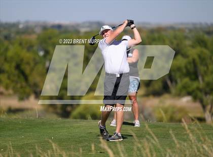 Thumbnail 1 in CHSAA 3A State Championship - Day 1 photogallery.
