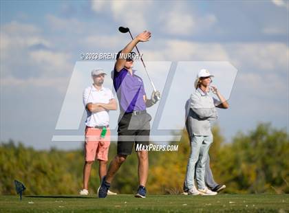 Thumbnail 1 in CHSAA 3A State Championship - Day 1 photogallery.