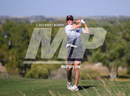 Thumbnail 3 in CHSAA 3A State Championship - Day 1 photogallery.