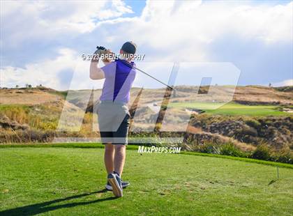 Thumbnail 3 in CHSAA 3A State Championship - Day 1 photogallery.