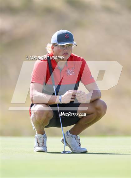 Thumbnail 2 in CHSAA 3A State Championship - Day 1 photogallery.