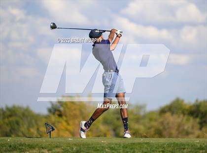 Thumbnail 3 in CHSAA 3A State Championship - Day 1 photogallery.
