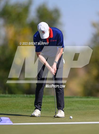 Thumbnail 1 in CHSAA 3A State Championship - Day 1 photogallery.