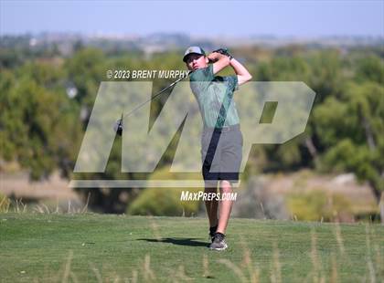 Thumbnail 3 in CHSAA 3A State Championship - Day 1 photogallery.