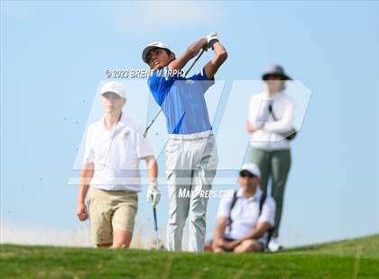 Thumbnail 2 in CHSAA 3A State Championship - Day 1 photogallery.