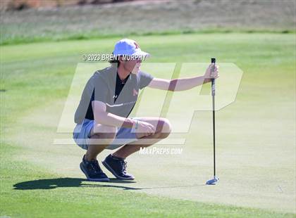 Thumbnail 3 in CHSAA 3A State Championship - Day 1 photogallery.