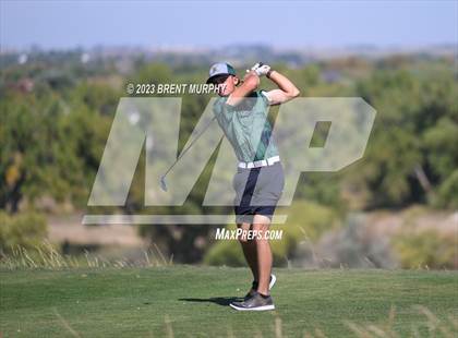 Thumbnail 2 in CHSAA 3A State Championship - Day 1 photogallery.