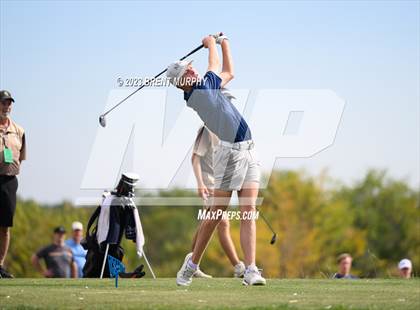 Thumbnail 3 in CHSAA 3A State Championship - Day 1 photogallery.