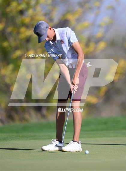 Thumbnail 1 in CHSAA 3A State Championship - Day 1 photogallery.