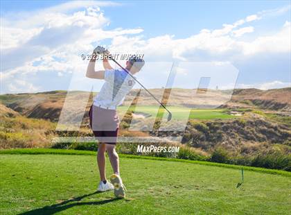Thumbnail 3 in CHSAA 3A State Championship - Day 1 photogallery.