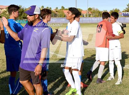 Thumbnail 2 in Durango vs Bishop Gorman photogallery.