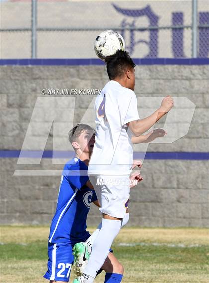 Thumbnail 3 in Durango vs Bishop Gorman photogallery.