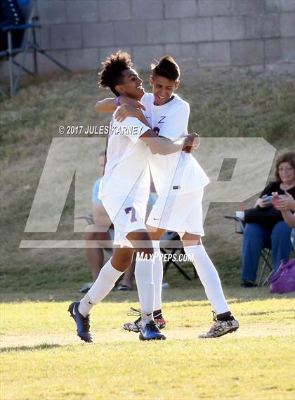 Thumbnail 2 in Durango vs Bishop Gorman photogallery.
