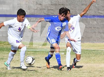 Thumbnail 2 in Durango vs Bishop Gorman photogallery.
