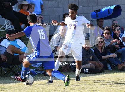 Thumbnail 2 in Durango vs Bishop Gorman photogallery.