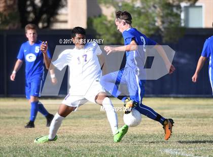 Thumbnail 2 in Durango vs Bishop Gorman photogallery.