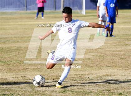 Thumbnail 3 in Durango vs Bishop Gorman photogallery.