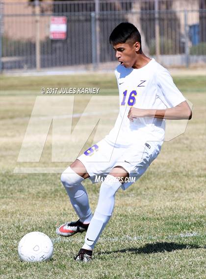 Thumbnail 3 in Durango vs Bishop Gorman photogallery.