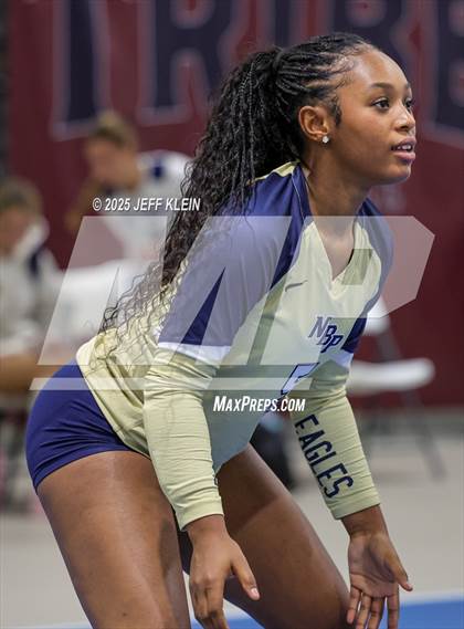Thumbnail 3 in North Broward Prep vs South Broward (South Florida Showdown)  photogallery.
