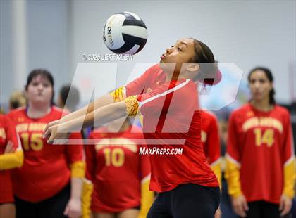 Thumbnail 2 in North Broward Prep vs South Broward (South Florida Showdown)  photogallery.