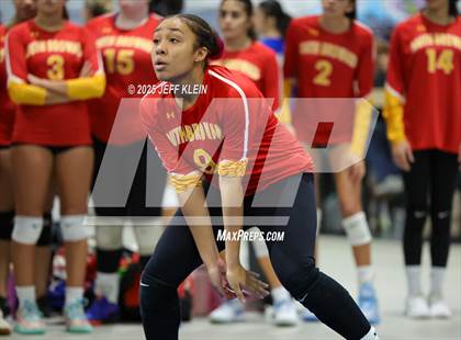 Thumbnail 3 in North Broward Prep vs South Broward (South Florida Showdown)  photogallery.