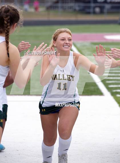 Thumbnail 2 in Loudoun Valley @ Great Bridge (VHSL Class 4 State Semifinal) photogallery.