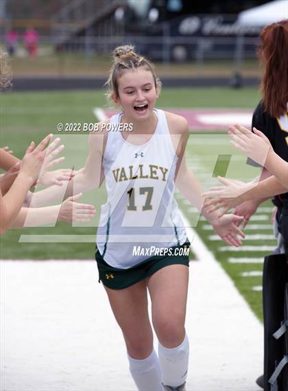 Thumbnail 1 in Loudoun Valley @ Great Bridge (VHSL Class 4 State Semifinal) photogallery.