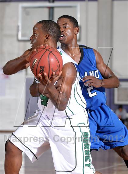 Thumbnail 1 in Oakland vs. Dorsey (St. Hope Elite Hoops Classic) photogallery.