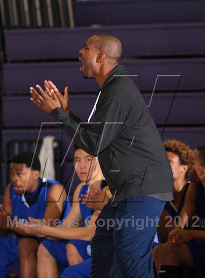 Thumbnail 1 in Oakland vs. Dorsey (St. Hope Elite Hoops Classic) photogallery.